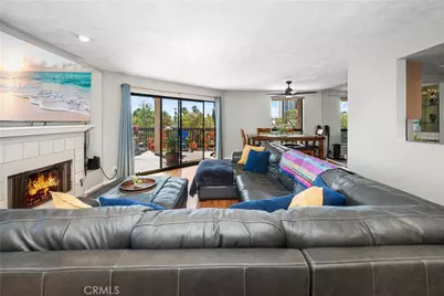 1425 E 2nd Street #301, Long Beach, CA 90802 - Photo 1