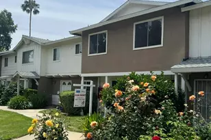 684 E Lee Pl, Azusa, CA 91702 - Photo 1