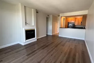 555 Main Ave, Long Beach, CA 90802 - Photo 1