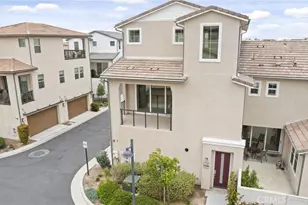 130 Sculpture, Irvine, CA 92618 - Photo 1