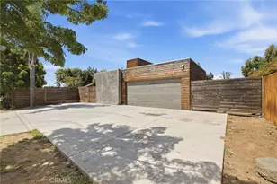 196 Santa Clara Dr, Vista, CA 92083 - Photo 1