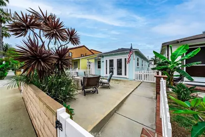 218 11th, Huntington Beach, CA 92648 - Photo 1