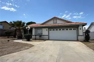 39431 Bluffside, Palmdale, CA 93551 - Photo 1