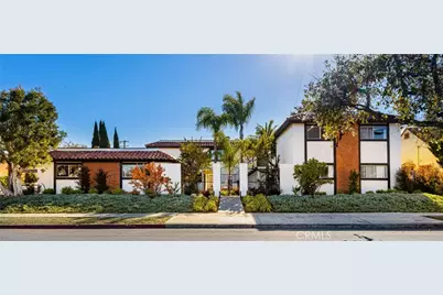 201 E 16th Street #C, Costa Mesa, CA 92627 - Photo 1