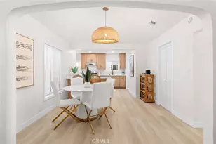 2115 S Redondo, Los Angeles, CA 90016 - Photo 1