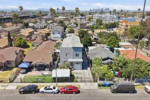 325 W 75th St, Los Angeles, CA 90003 - Photo 1