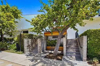 1133 24th Street #11, Santa Monica, CA 90403 - Photo 1