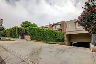 532 N Mariposa Ave, Los Angeles, CA 90004 - Photo 1