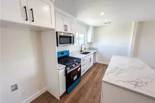 2927 S Redondo Blvd, Los Angeles, CA 90016 - Photo 1