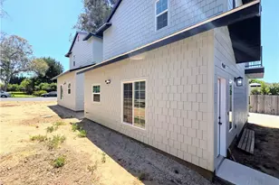 4169 Country Club Dr, Long Beach, CA 90807 - Photo 1
