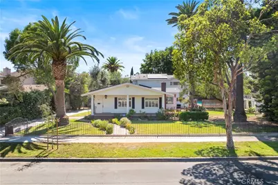 4031 N Virginia Road, Long Beach, CA 90807 - Photo 1