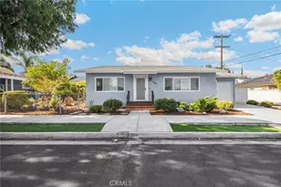 308 W 10th St, Corona, CA 92882 - Photo 1