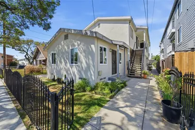 1613 E 6th Street #B, Long Beach, CA 90802 - Photo 1