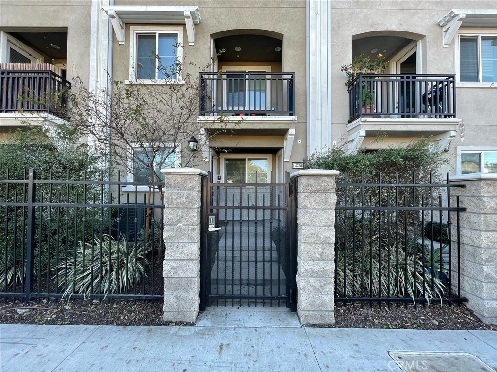 14860 Nordhoff St, Panorama City, CA 91402 MLS RS22241768 Coldwell