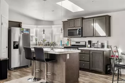 10525 Somerset Boulevard #23, Bellflower, CA 90706 - Photo 1