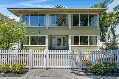 1123 E Ocean Blvd, Long Beach, CA 90802 - Photo 1