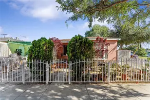 601 W 19th St, Long Beach, CA 90806 - Photo 1