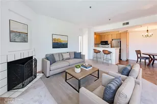 535 Magnolia Ave, Long Beach, CA 90802 - Photo 1