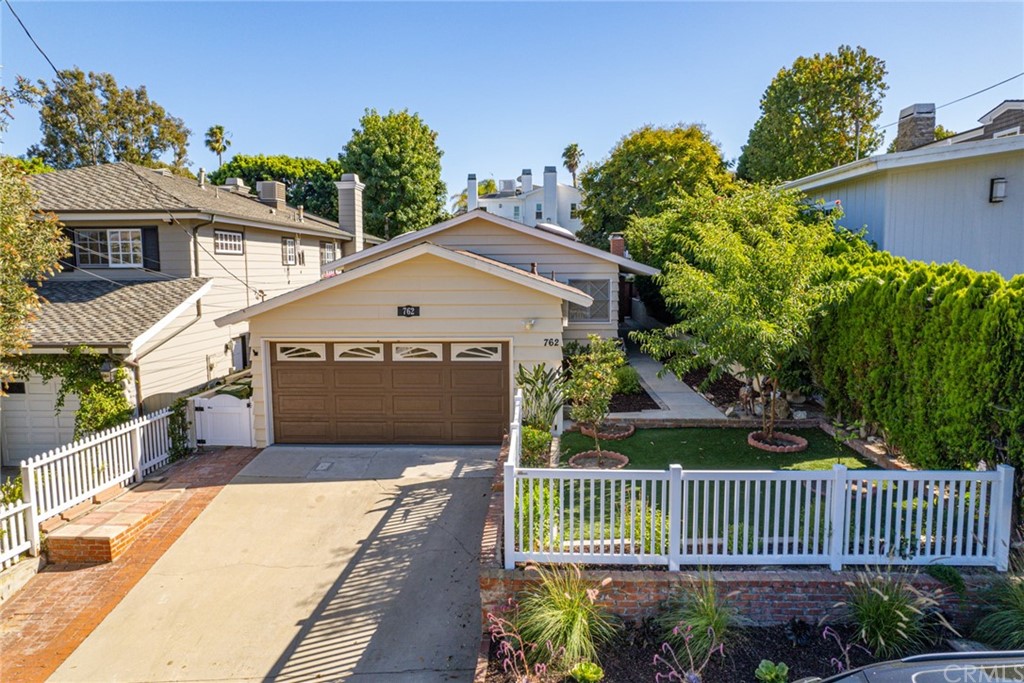 762 30th St, Manhattan Beach, CA 90266 MLS SB22195274 Coldwell Banker