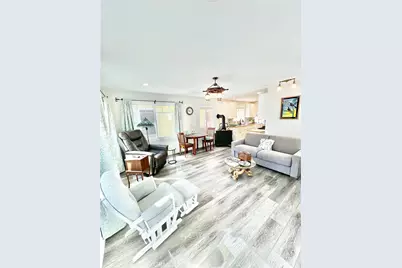 311 Claressa Avenue, Avalon, CA 90704 - Photo 1