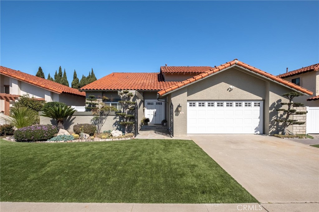 2409 Santa Cruz Ct, Torrance, CA 90501 - MLS SB25038551 - Coldwell Banker