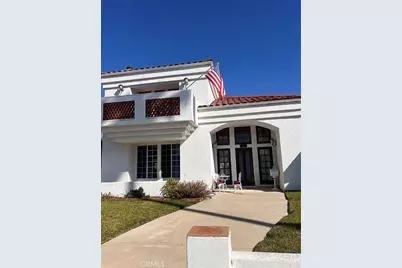 229 Avenue B, Redondo Beach, CA 90277 - Photo 1