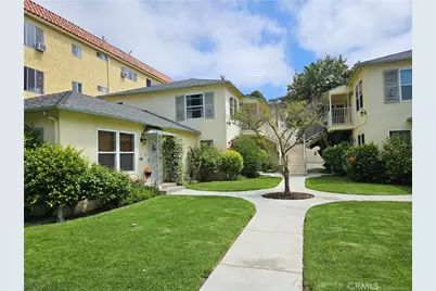 1045 6th Street #B, Santa Monica, CA 90403 - Photo 1