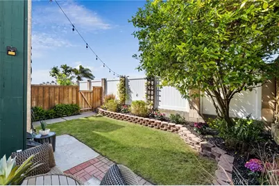 2715 Vanderbilt Lane #G, Redondo Beach, CA 90278 - Photo 1