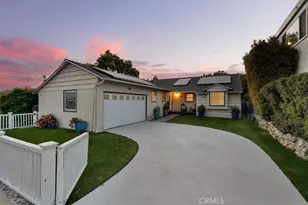 1145 8th St, Hermosa Beach, CA 90254 - Photo 1