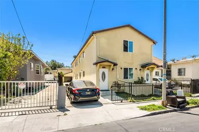 240 W 46th Street, Los Angeles, CA 90037 - Photo 1