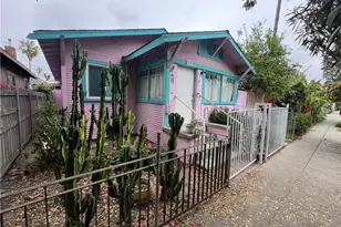 1137 Cabrillo Ave, Venice, CA 90291 - Photo 1