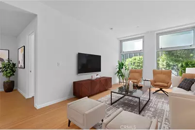 630 W 6th Street #215, Los Angeles, CA 90017 - Photo 1