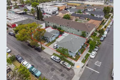 290 W 19th Street, Long Beach, CA 90806 - Photo 1