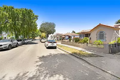 2538 Thurman Avenue #1, Los Angeles, CA 90016 - Photo 1