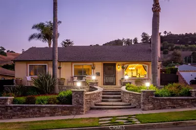 1015 S Malgren Avenue, San Pedro, CA 90732 - Photo 1