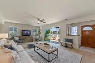 902 10th St, Hermosa Beach, CA 90254 - Photo 1