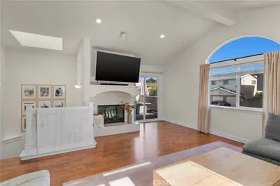 2213 Carnegie Lane #A, Redondo Beach, CA 90278 - Photo 1