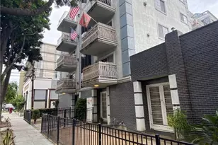 518 E 4th St, Long Beach, CA 90802 - Photo 1