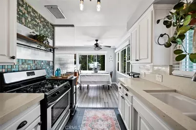 100 Esperanza Avenue #1, Long Beach, CA 90802 - Photo 1