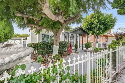 929 S Truro Avenue, Inglewood, CA 90301 - Photo 1