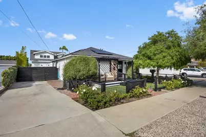 505 W Maple Avenue, El Segundo, CA 90245 - Photo 1