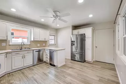 418 W. 212th Street, Carson, CA 90745 - Photo 1