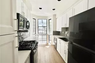 12211 Idaho Ave, Los Angeles, CA 90025 - Photo 1