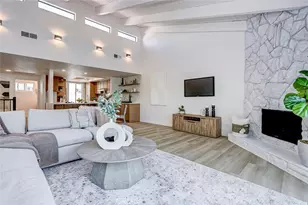 848 1st St, Hermosa Beach, CA 90254 - Photo 1