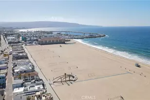 320 Hermosa Ave, Hermosa Beach, CA 90254 - Photo 1