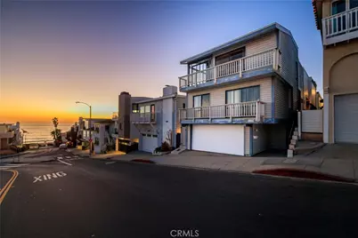 213 15th St, Manhattan Beach, CA 90266 - Photo 1