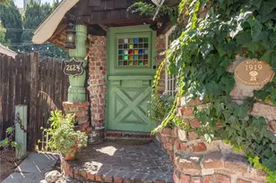 2624 E 8th St, Long Beach, CA 90804 - Photo 1