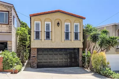 1030 5th Street, Hermosa Beach, CA 90254 - Photo 1