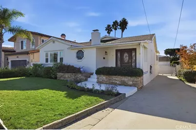 1826 10th Street, Manhattan Beach, CA 90266 - Photo 1