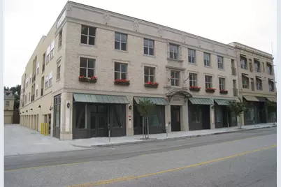 255 W 7th St #13, San Pedro, CA 90731 - Photo 1